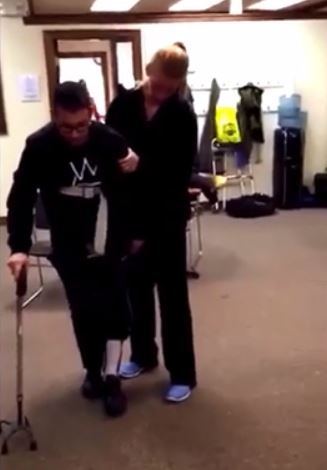 Man able to walk after brain injury